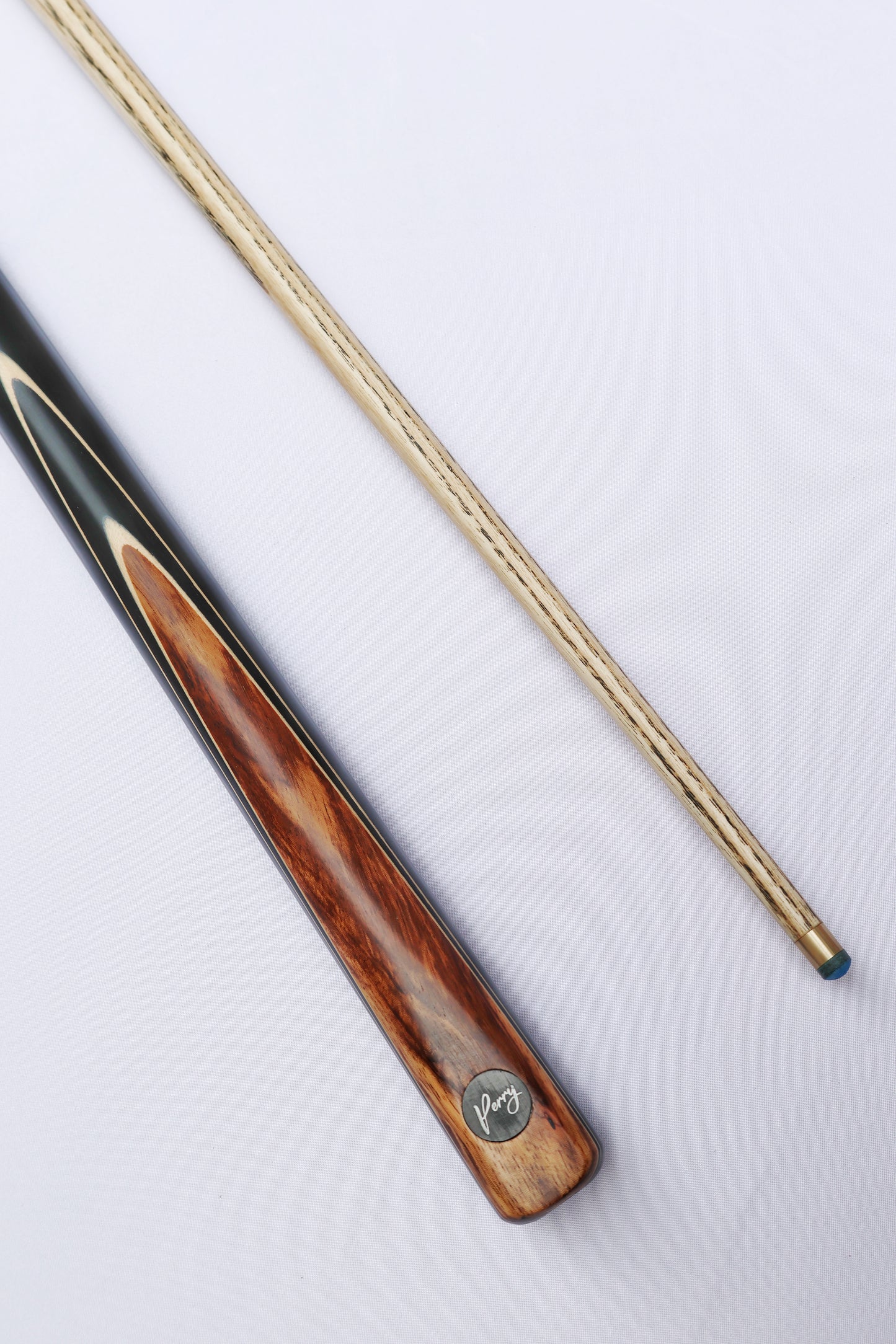 Royal Competition | 8.5mm Cue - Perry Cues