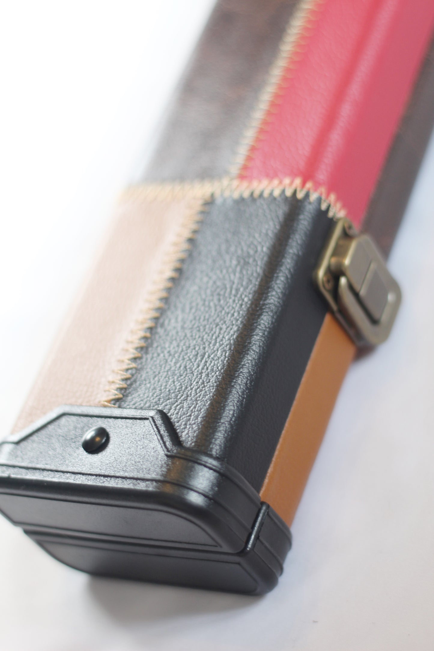 Red & Brown Patch | 3/4 Cue Case - Perry Cues