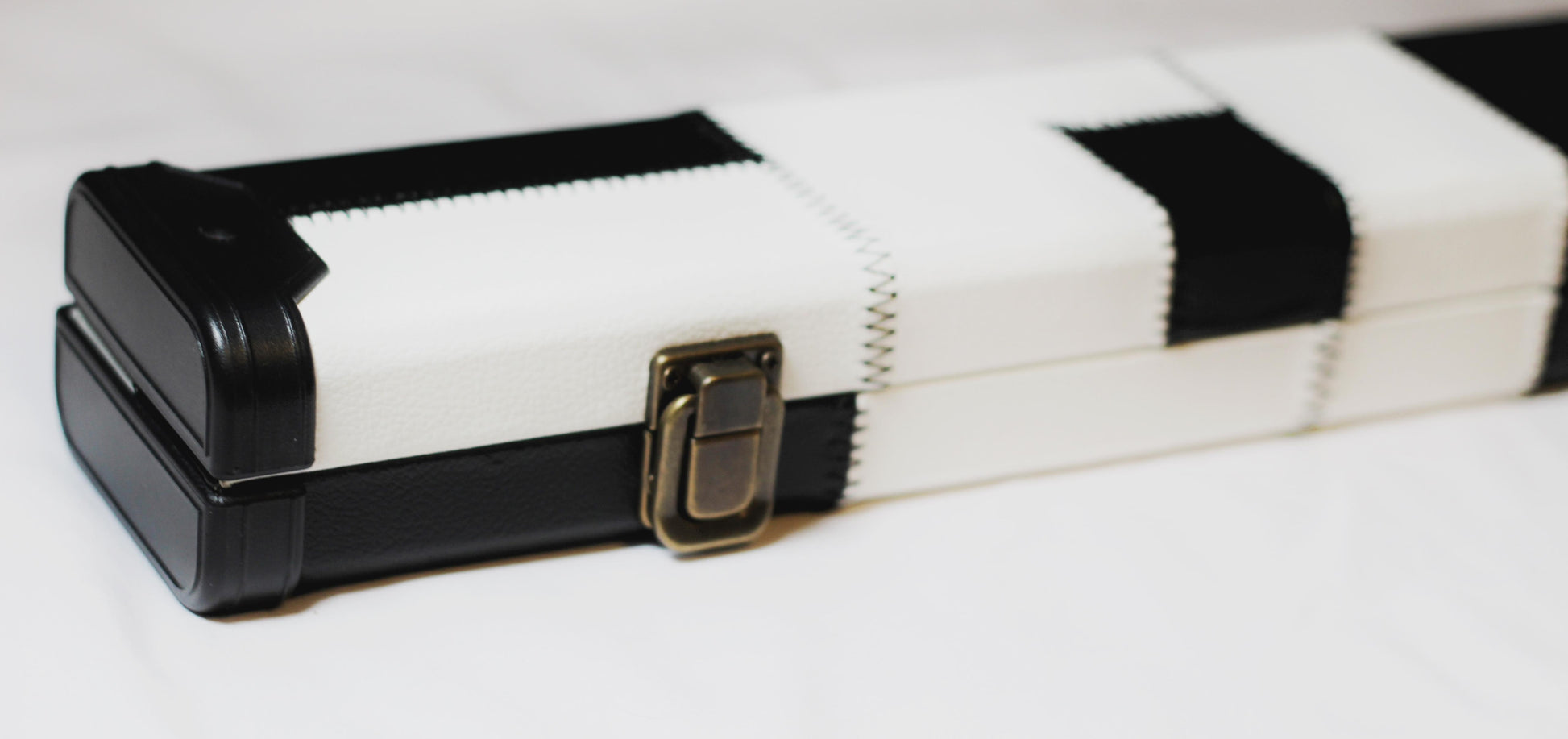 Black & White Patch | 3/4 Cue Case - Perry Cues