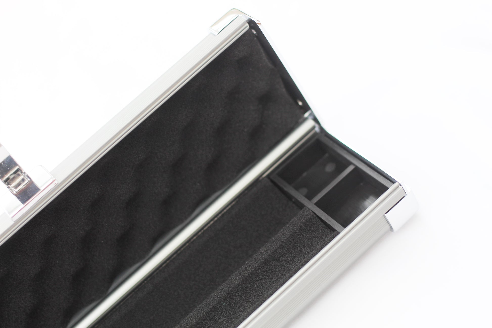 Grey Alloy | 3/4 Case - Perry Cues