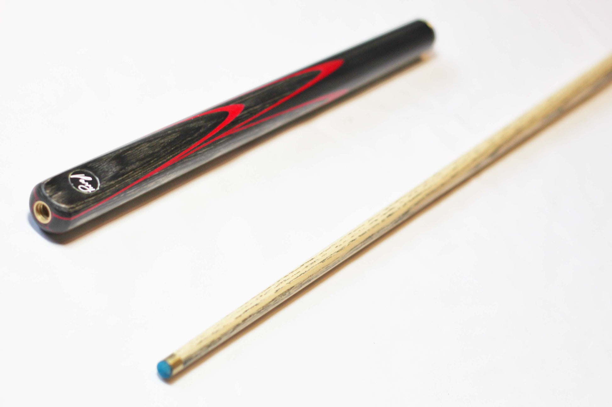 Toxic Red | 9.5mm Cue - Perry Cues